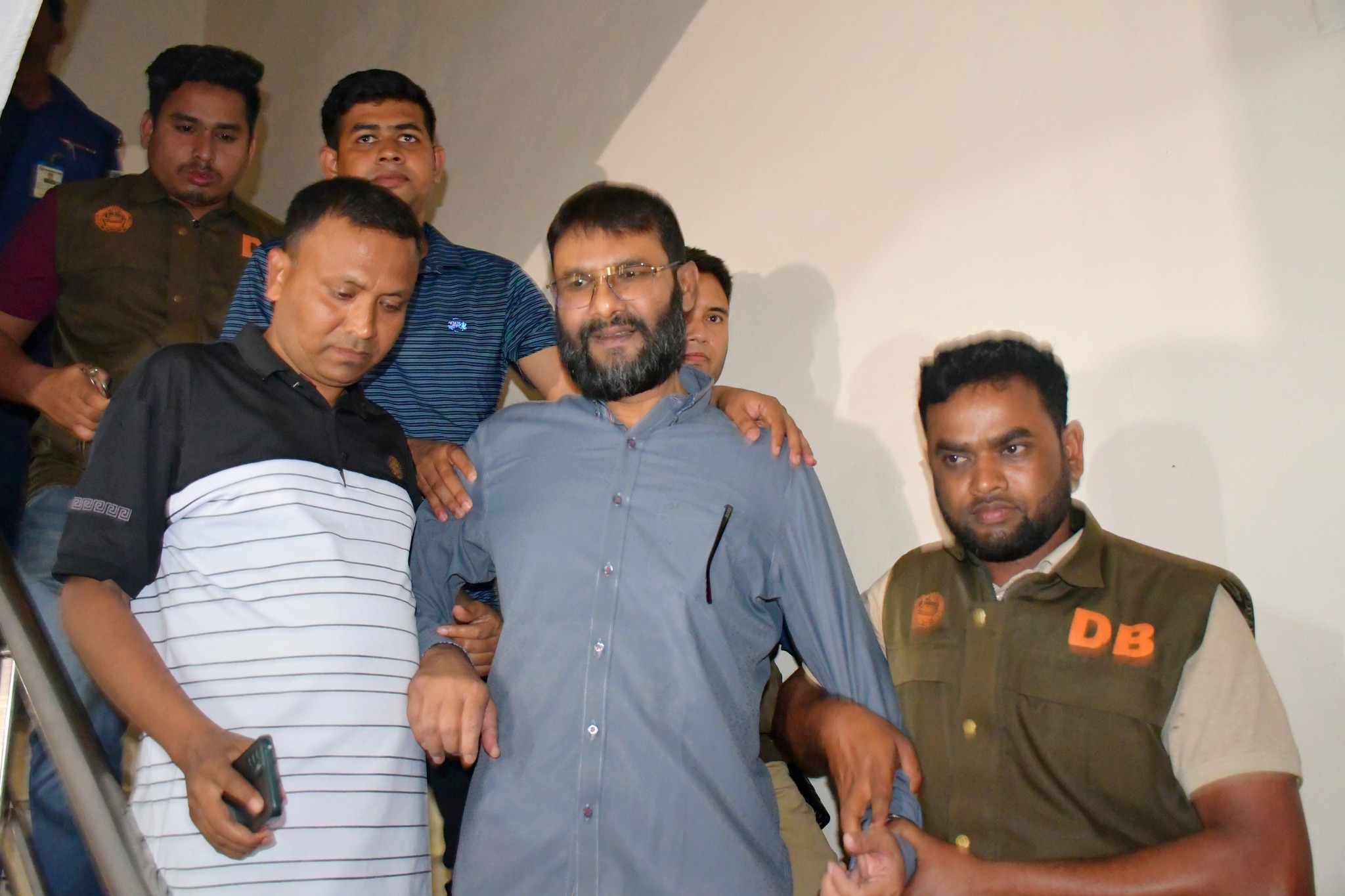 গাইবান্ধা-২ আসনের সাবেক এমপি দিনাজপুর থেকে গ্রেফতার
